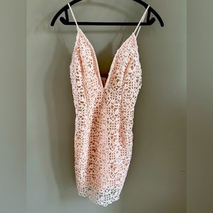 Forever 21  light coral pink mini dress. Size Medium. New with tags.